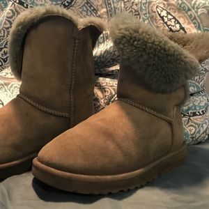 Gray Bailey Button Uggs - Hardly Worn!